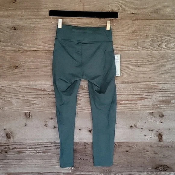 Outdoor Voices Size XS Evergreen TechSweat Core 3/4 Legging NWT - Picture 4 of 6